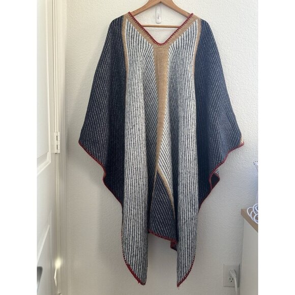 Vince Camuto Women Multi-Color Sleeveless Clasp Poncho One Size Lagenlook Preppy - Picture 5 of 8